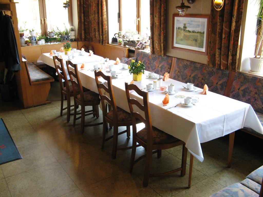 Restaurant - Pension Herrgottstal كرغلينغن المظهر الخارجي الصورة