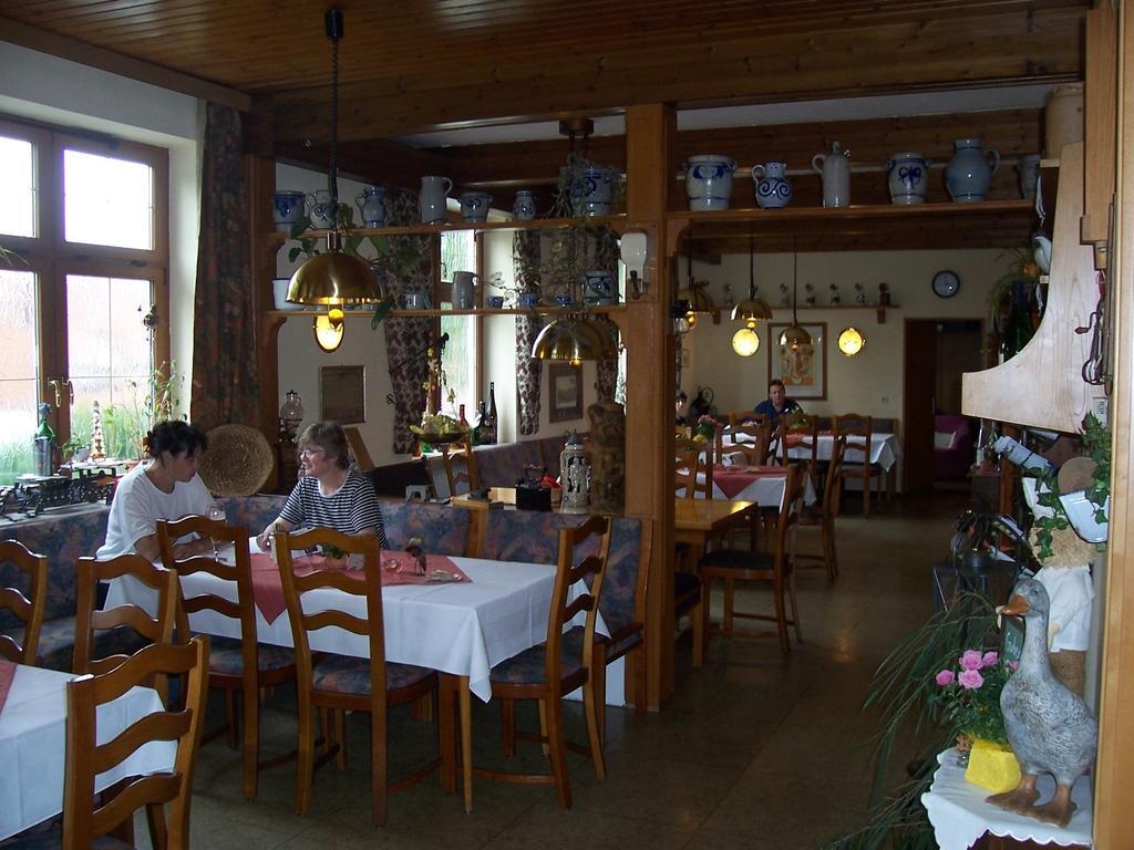 Restaurant - Pension Herrgottstal كرغلينغن المظهر الخارجي الصورة